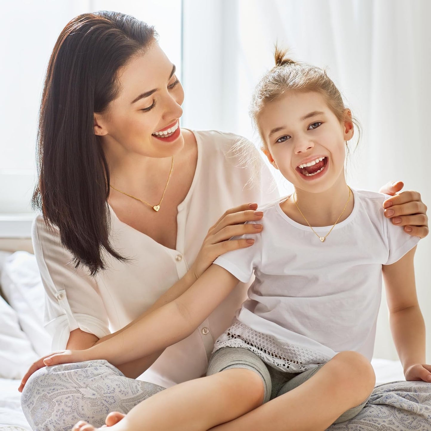 Heart Initial Necklaces for Women Girls - 14K Gold Plated Heart Pendant Letter Alphabet Necklace Letter Initial Necklace Gifts for Girls Teens