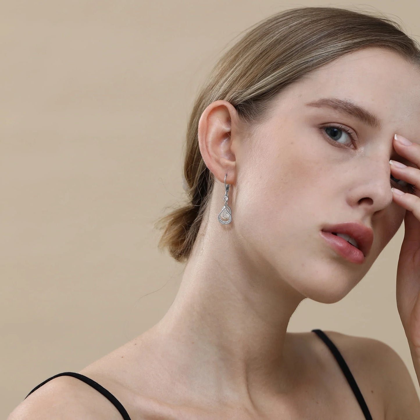 18K White Gold Plated Drop Earrings for Women Girls Hypoallergenic S925 Sterling Silver April Birthstone Earrings with CZ Crystal Wedding Birthday Jewelry Gifts Ideas Teen Mom Kids Age